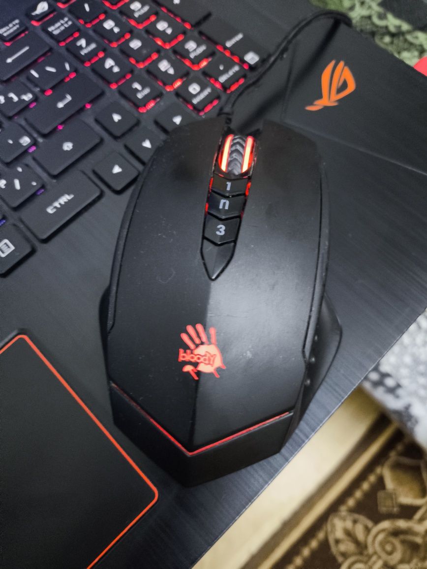 Asus rog i7 / 1050ti 4gb/ 16 ОЗУ /256 ssd