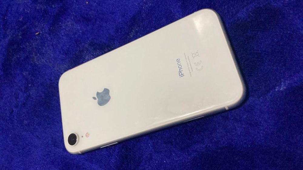 Продам или обмен Айфон XR