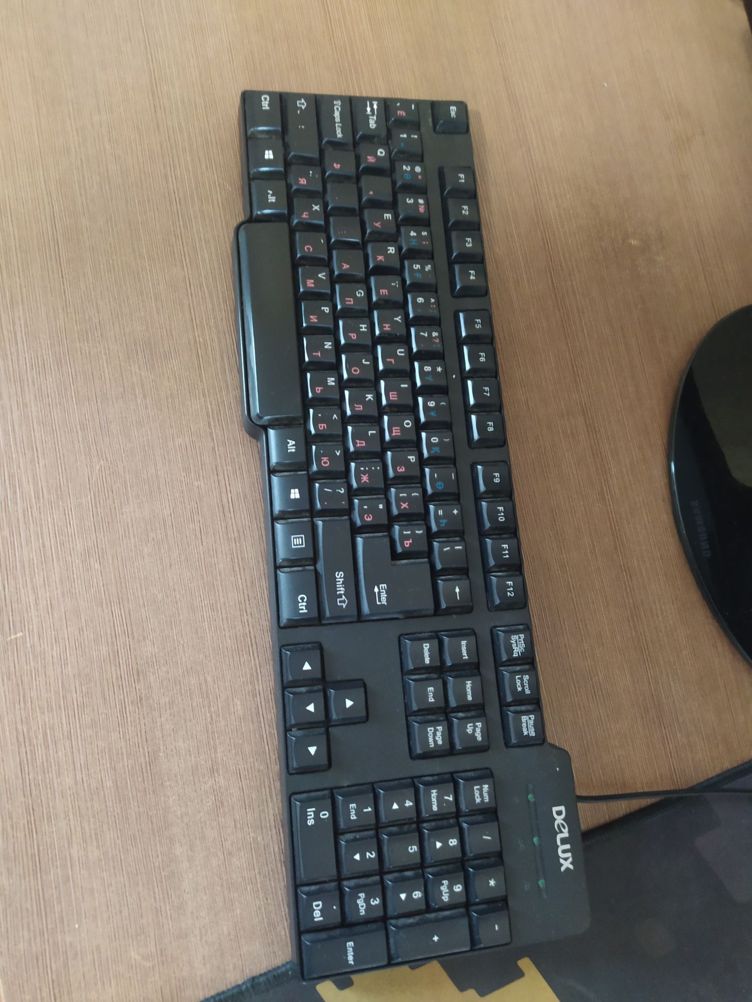 Продаю игровой компьютер, по частям тоже можно