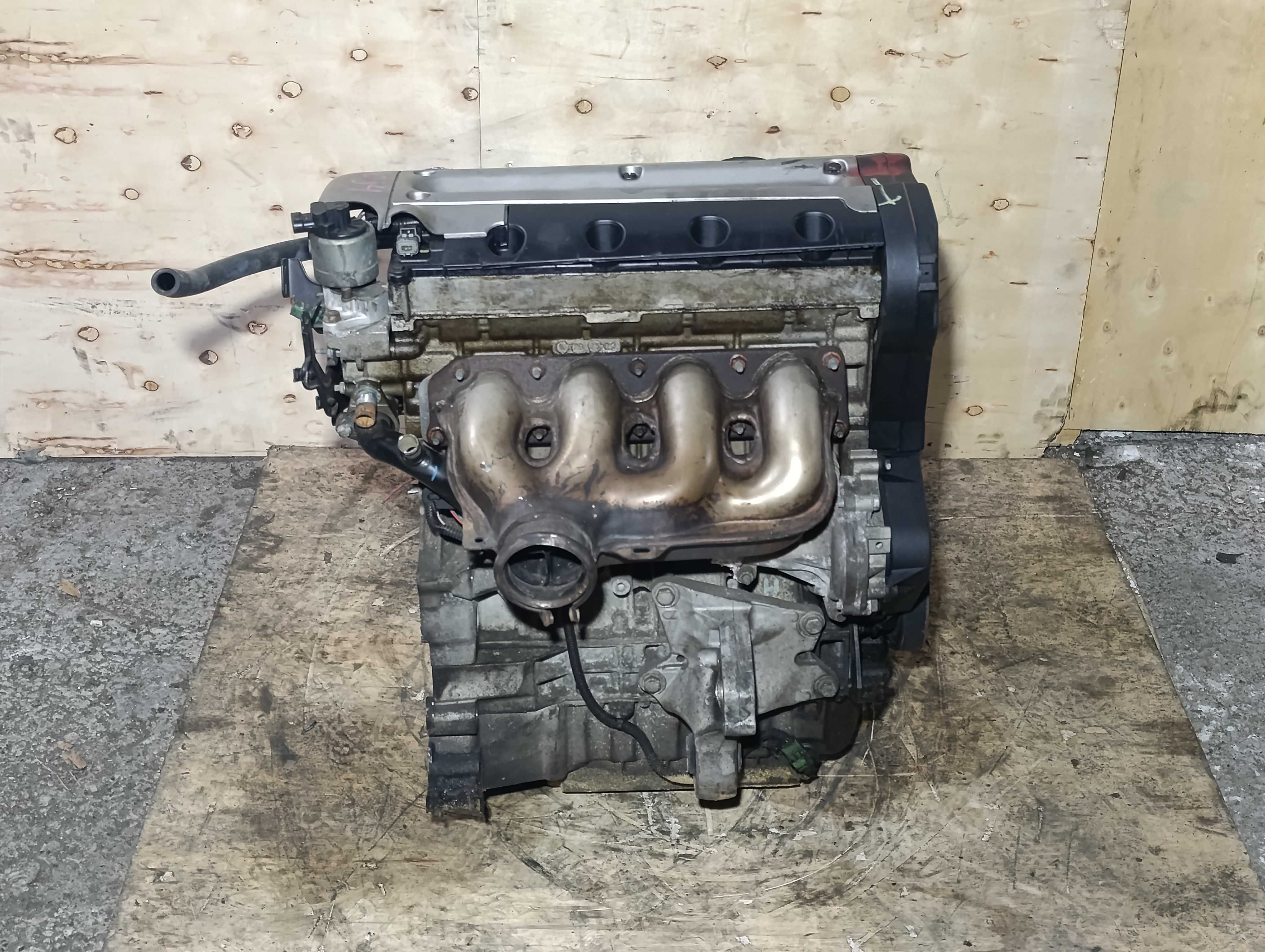Двигатель EW10J4 RFN 2.0 Peugeot Citroen