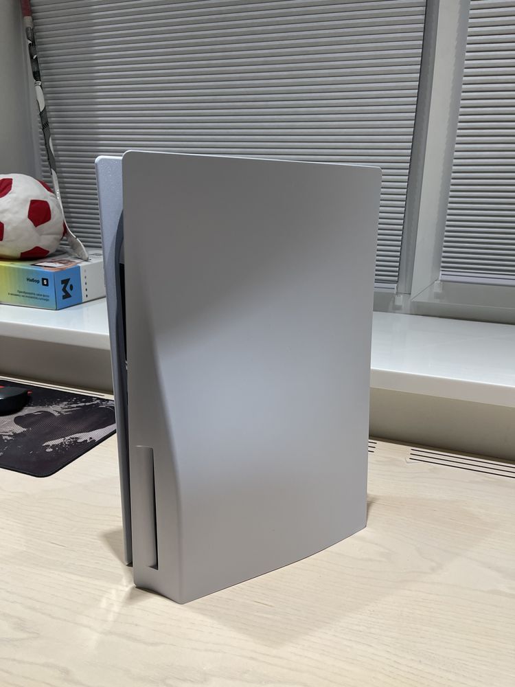 Продаю PlayStation 5.