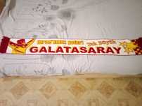 Атрибут фанатов футбольной команды "Galatasaray".
