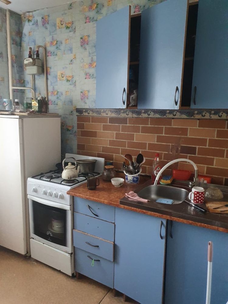Продам 2 х ком квартиру