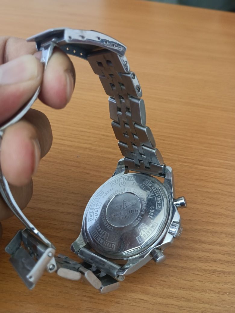 Продам часы механической