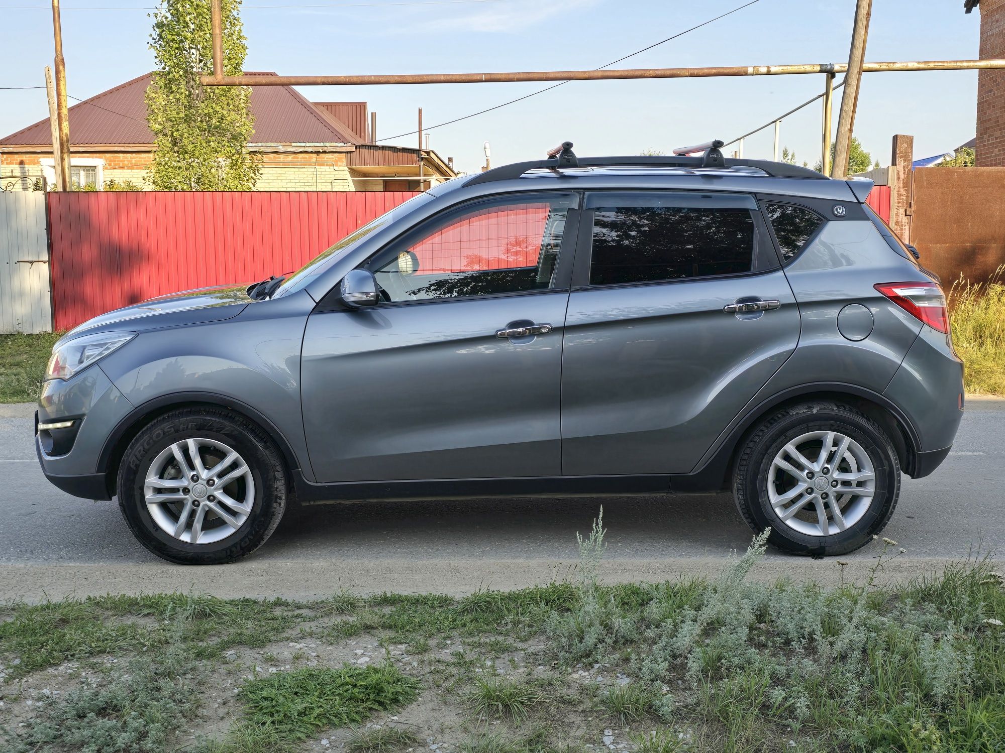 Продам CHANGAN cs35