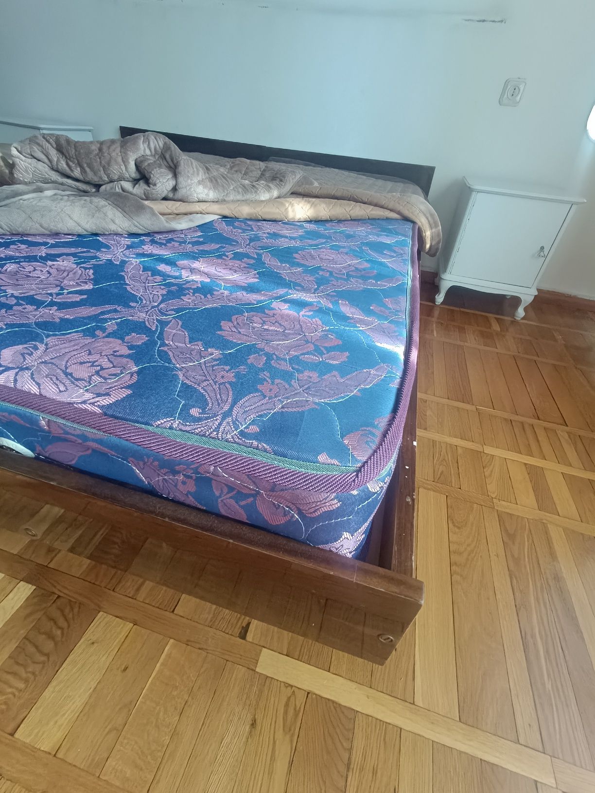 Отдам мебель бесплатно