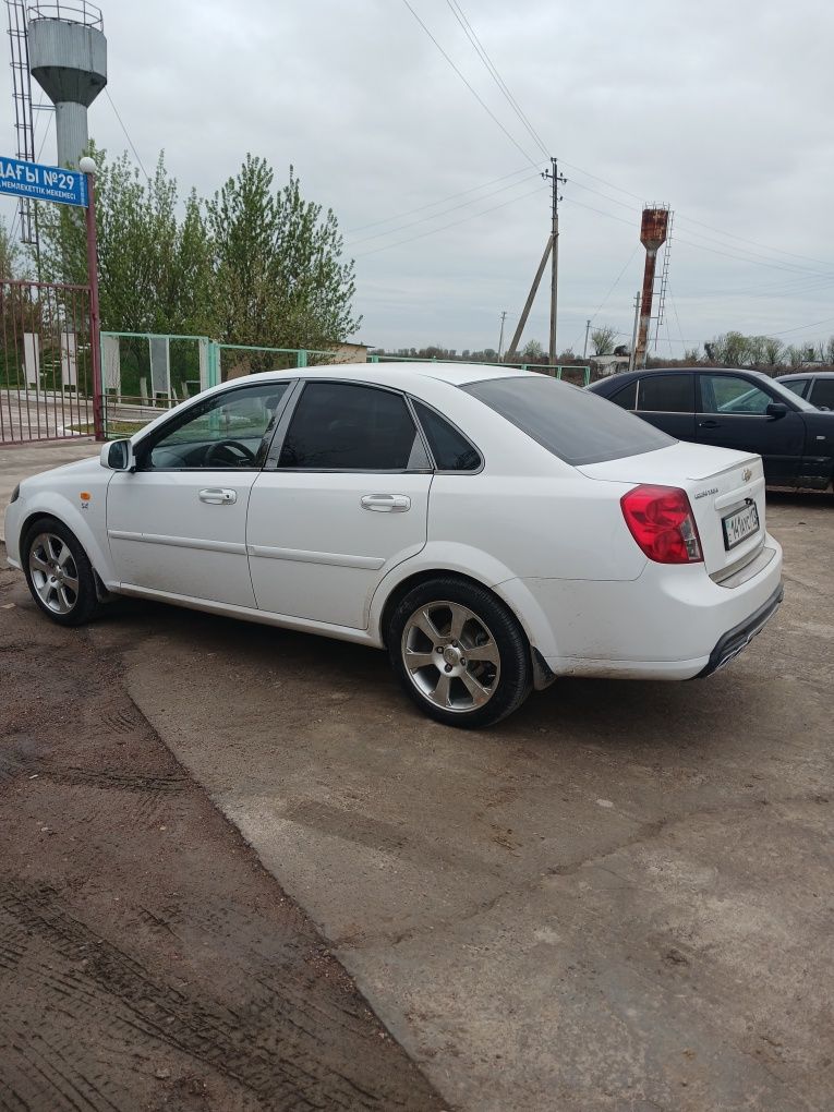 205×50×R17 диск покришкой  хорошем состояни