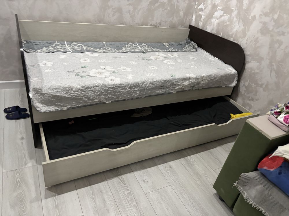Кровать выдвижная