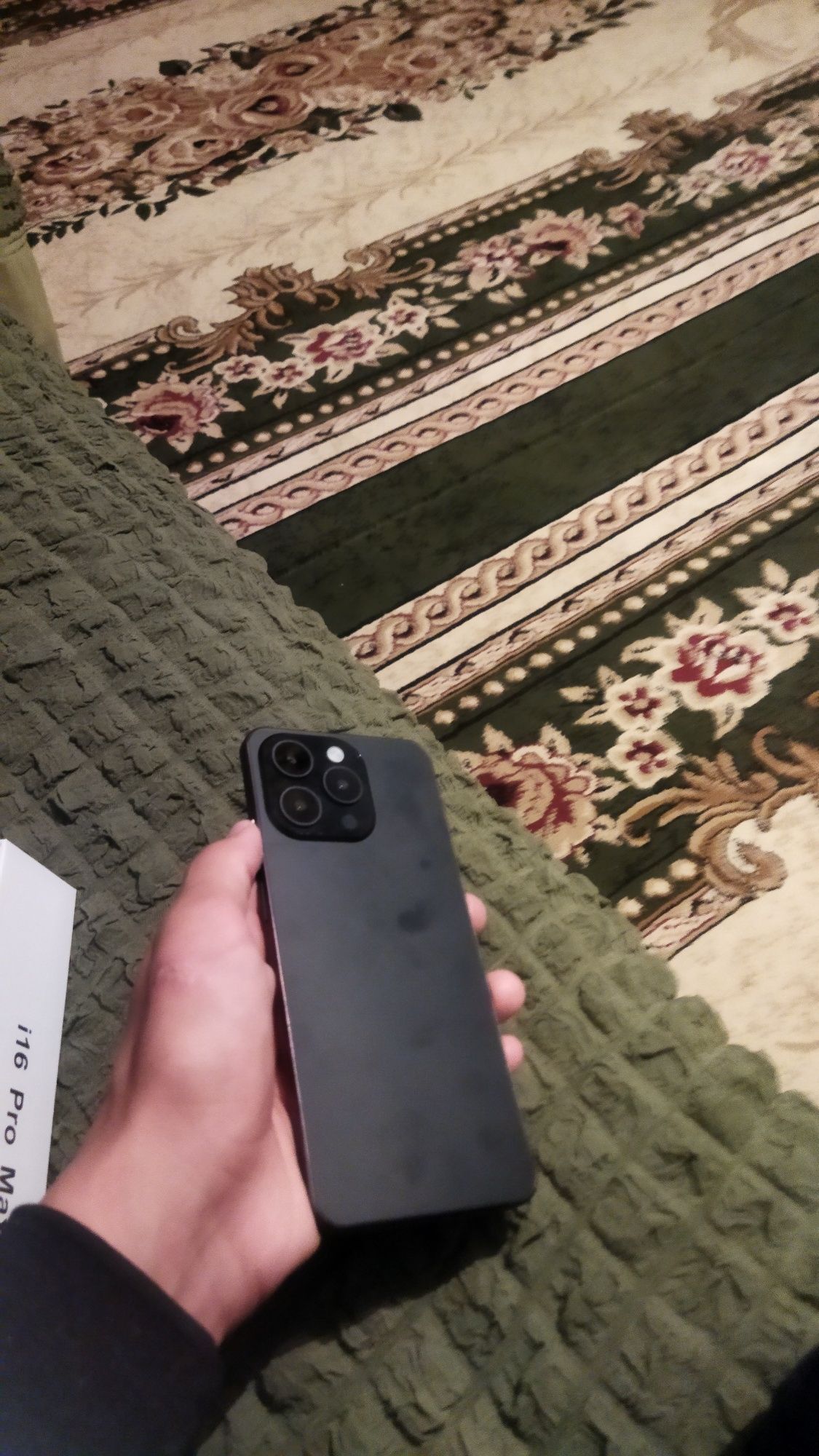 iPhone i16 Pro Max