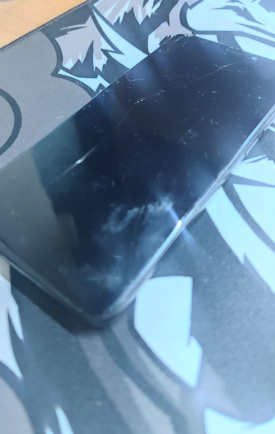 Продам Телефон Redmi 5