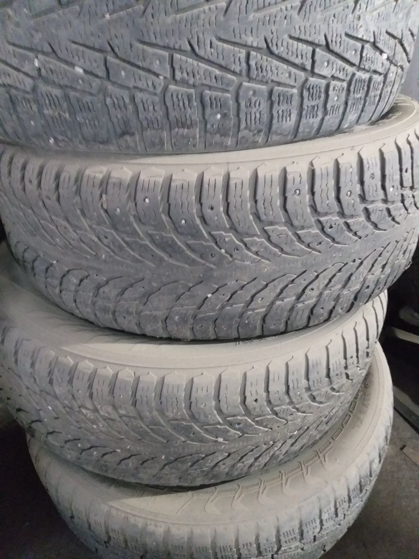 Nokian 275×55×20 комплект бу