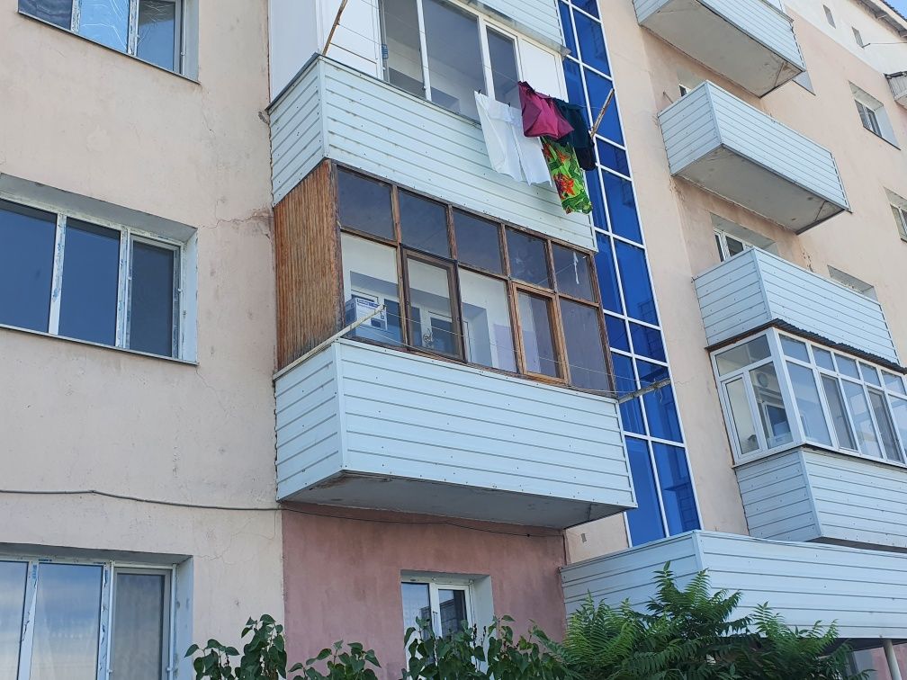 Балкон деревянный