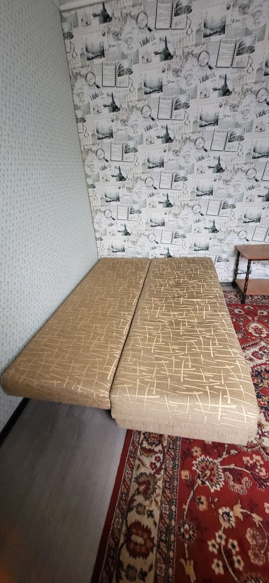 Продам диван пр России