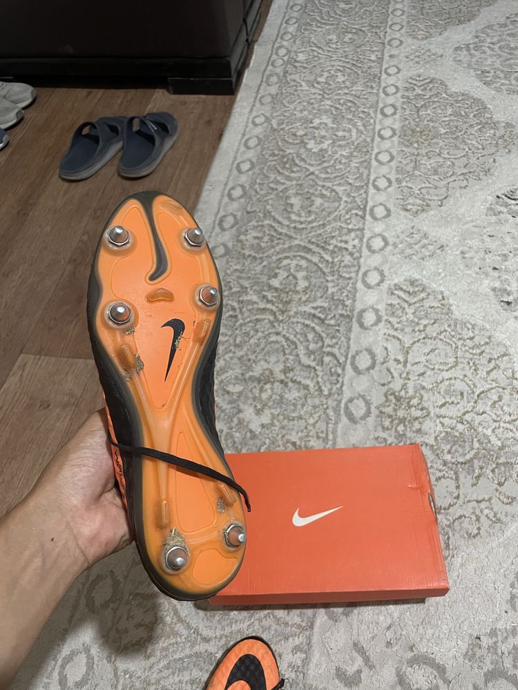 Hypervenom бутсы