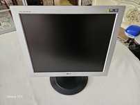 Отдам ЖК монитор LG Flatron