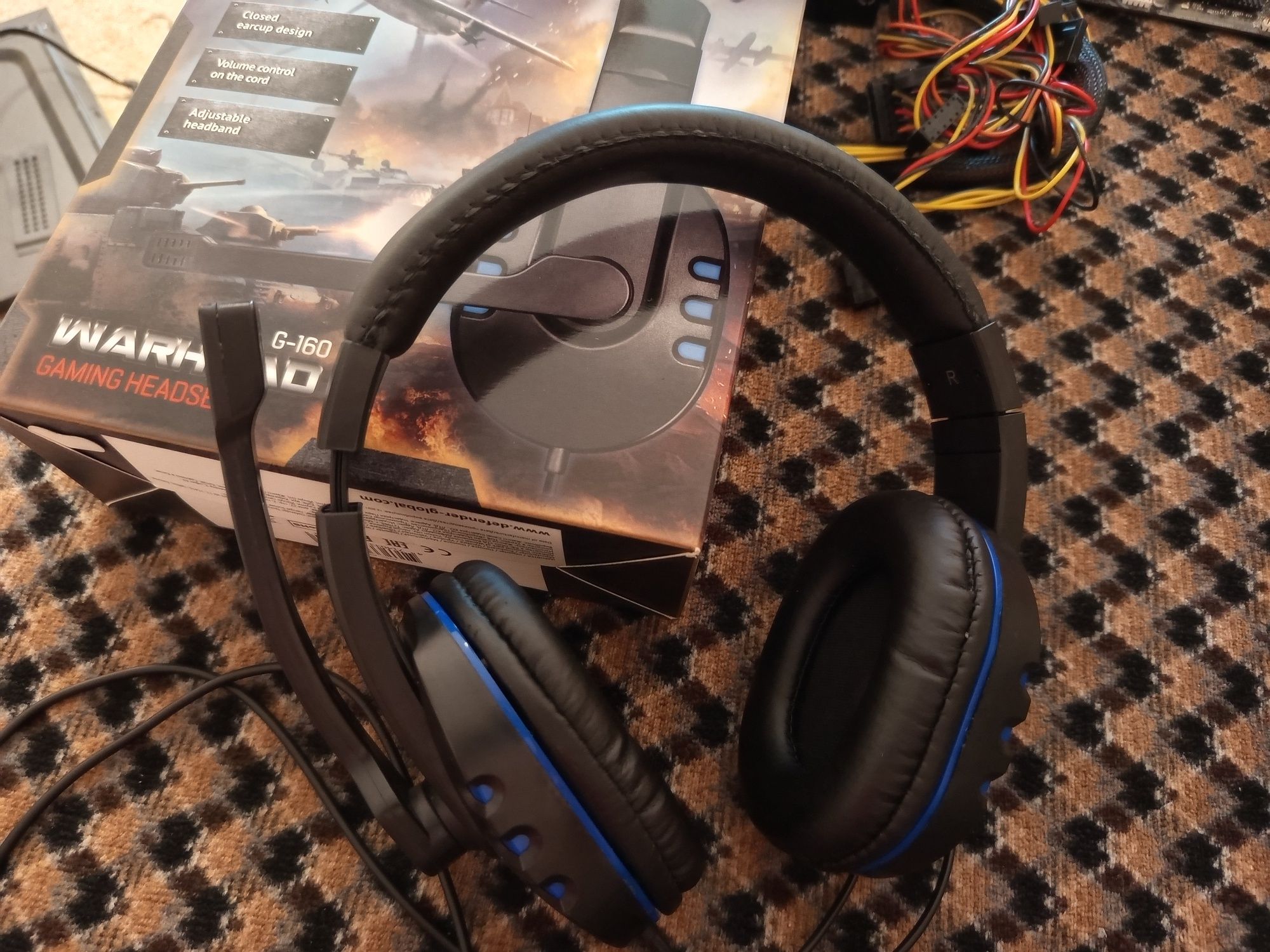 Продам механическую клавиатуру AULA Fireshock V5 (чёрная)