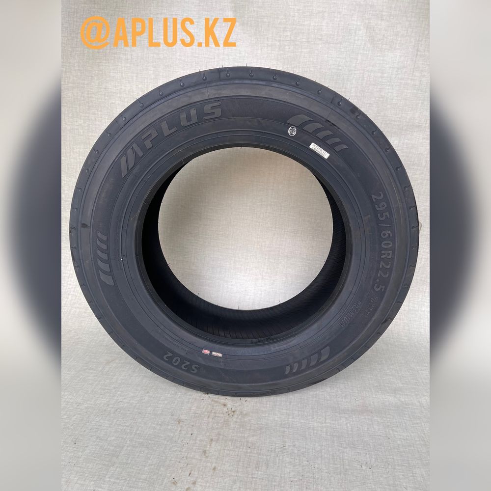 Грузовые шины APLUS 295/60 R22.5 S202 (рулевая ось)