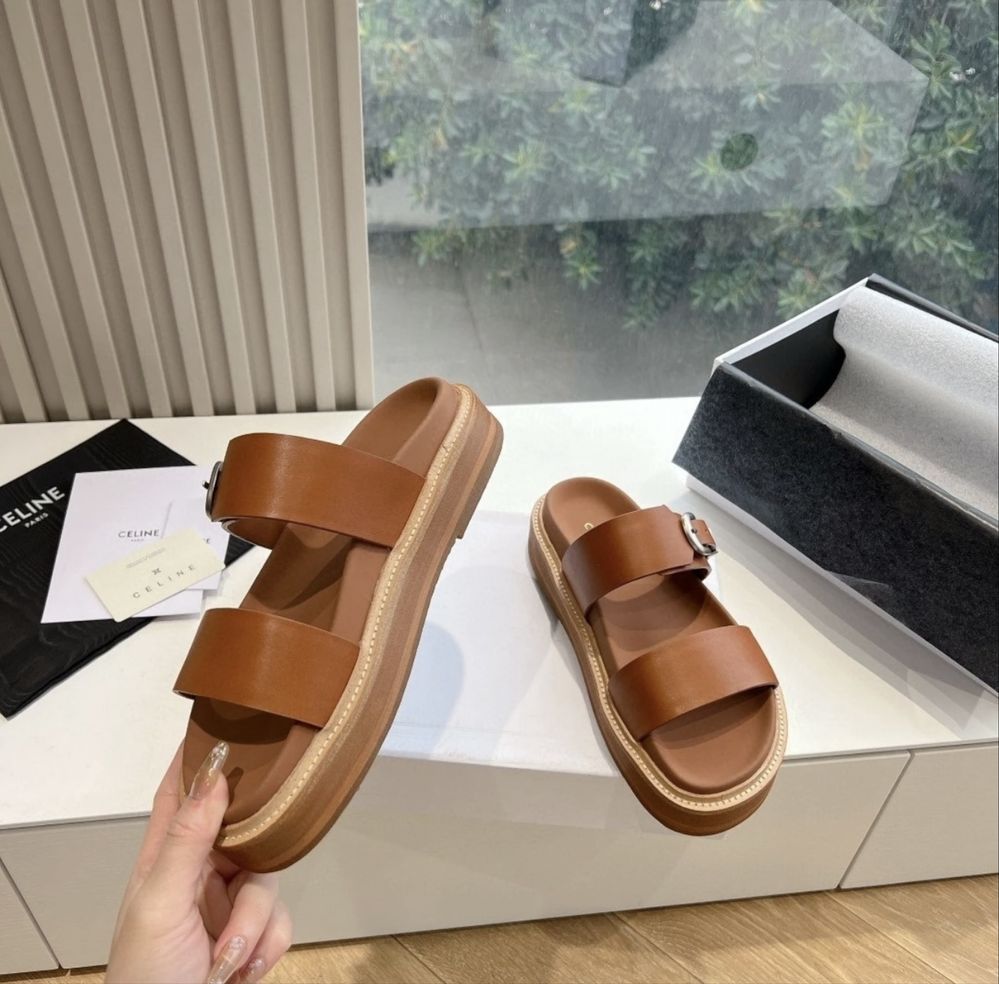 Шлепки женские Celine коричневые