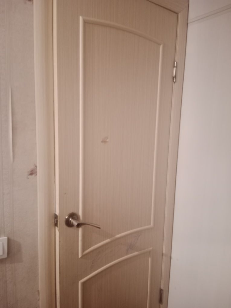 Отдам даром двери