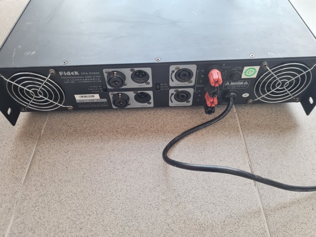 Усилитель мощности Fidek FPA-P2500