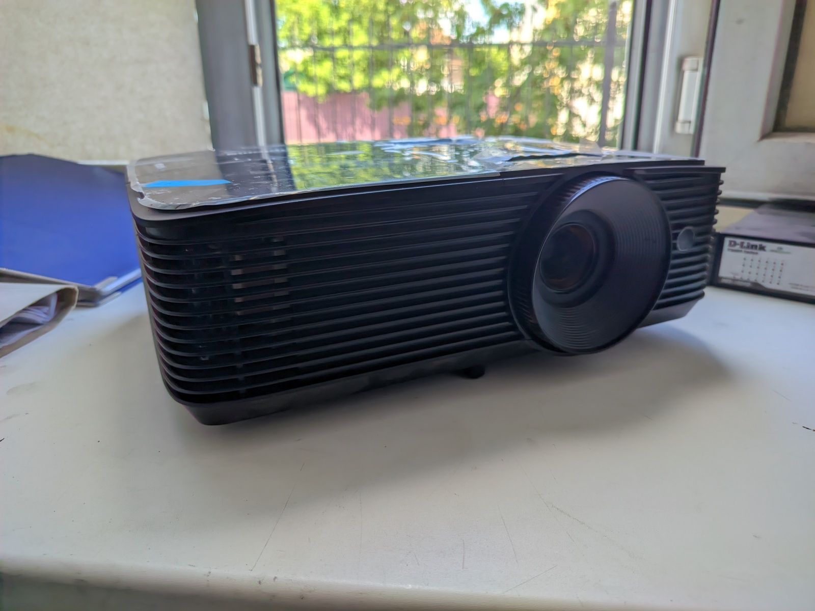 Проектор Optoma W355
