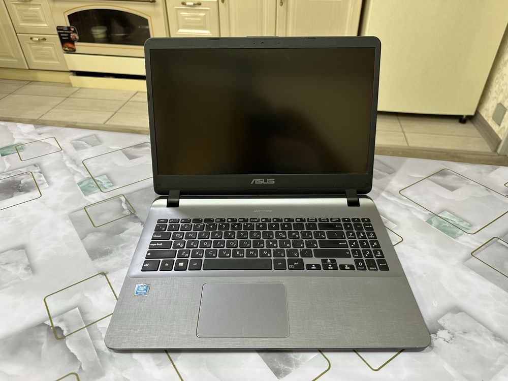 Продам ноутбук Asus x507ma