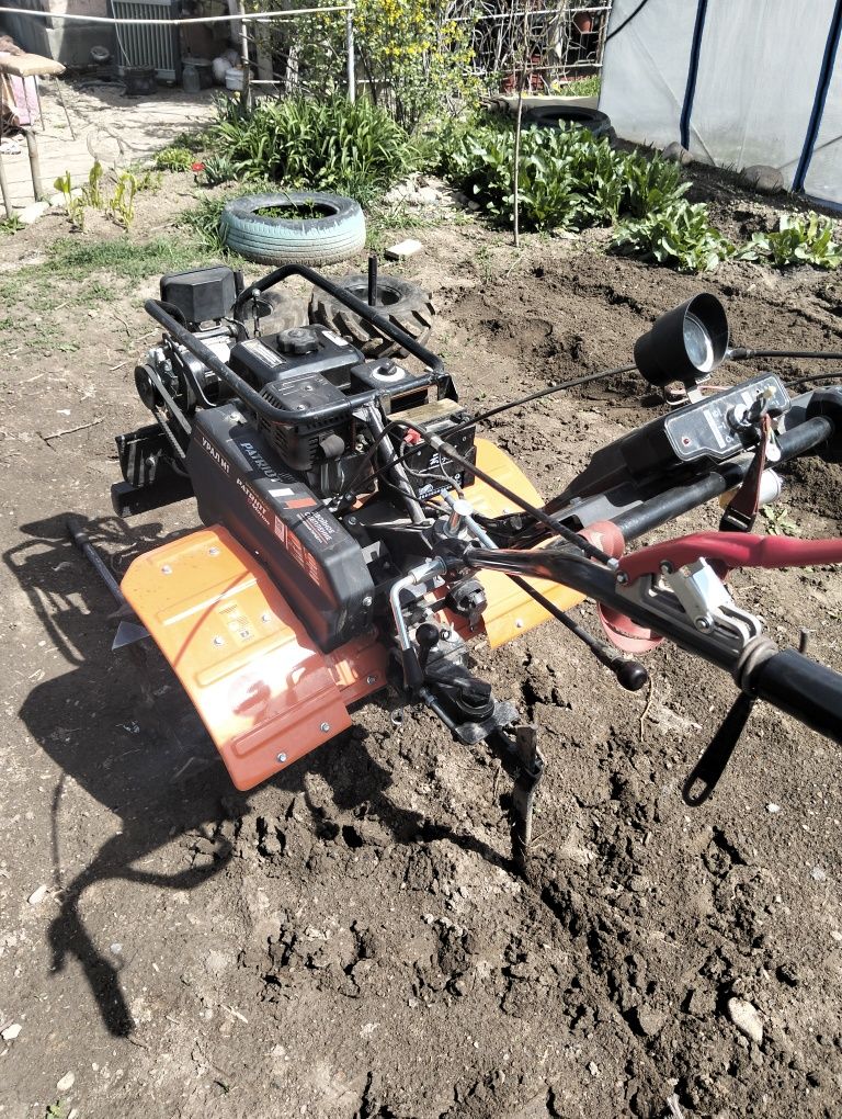 Продам мотоблок Патриот Урал М1