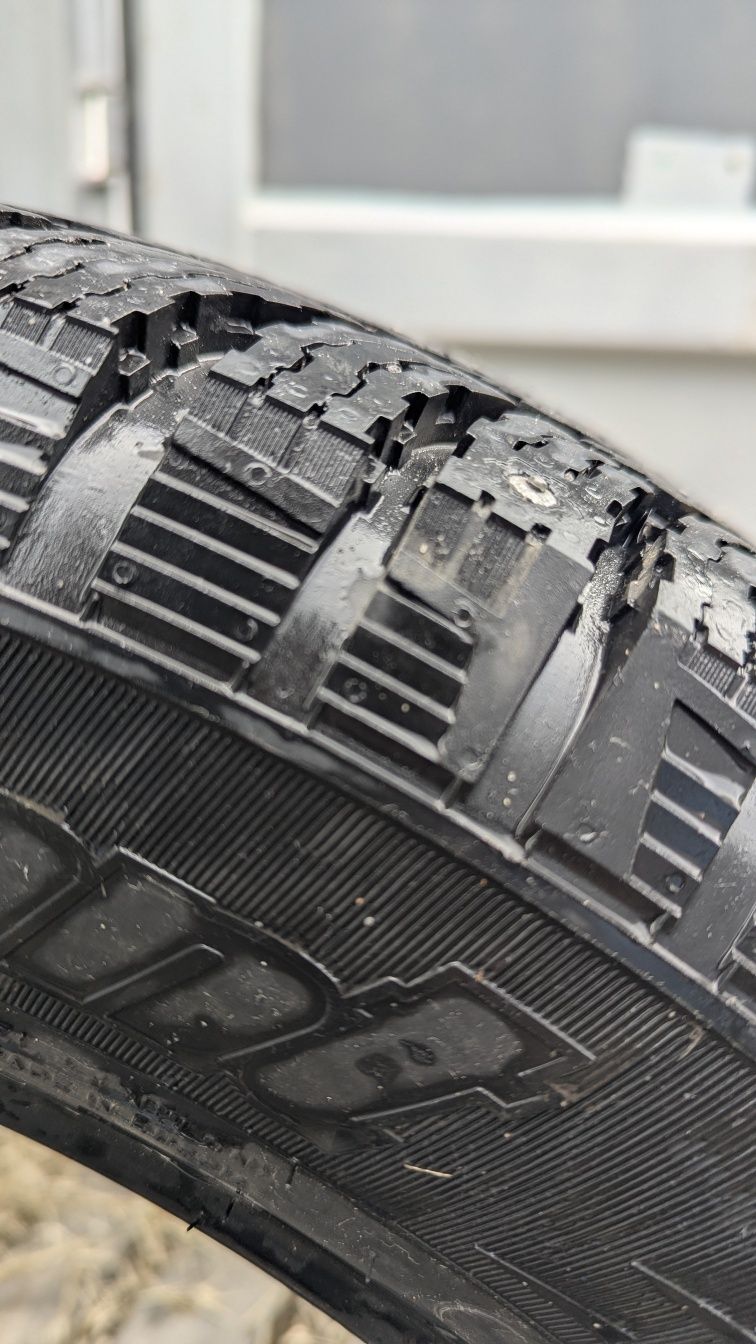 Cordiant Snow Cross 2 SUV 235/60 R18 107T шипы комплект шин