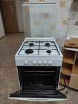 Продам газовую плиту Deluxe в хорошем состоянии