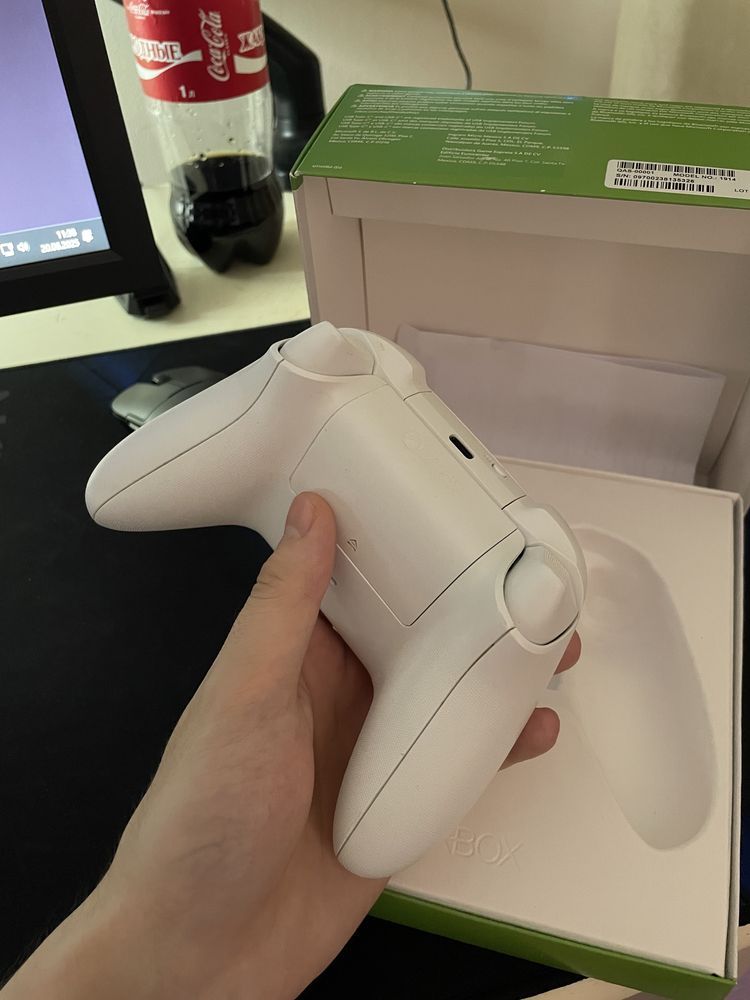 Xbox wireless controller
