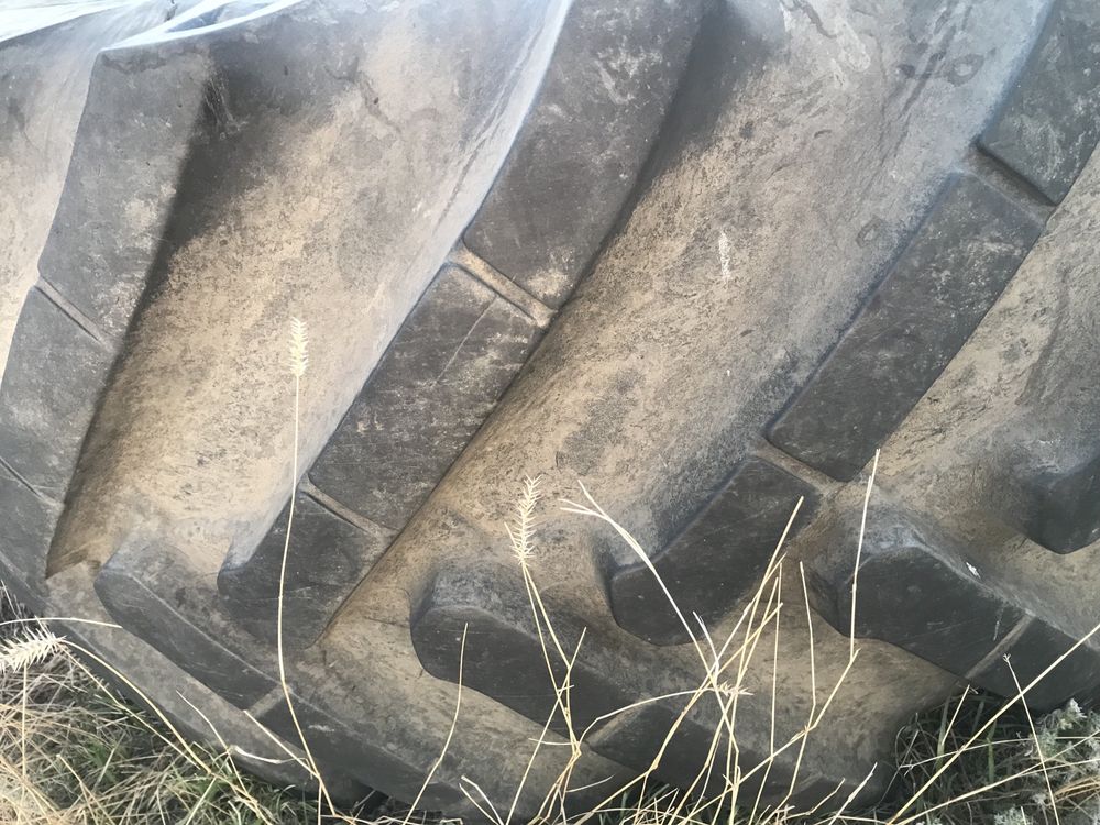 Продам шину 30.5R32 на к744 кировец дон акрос