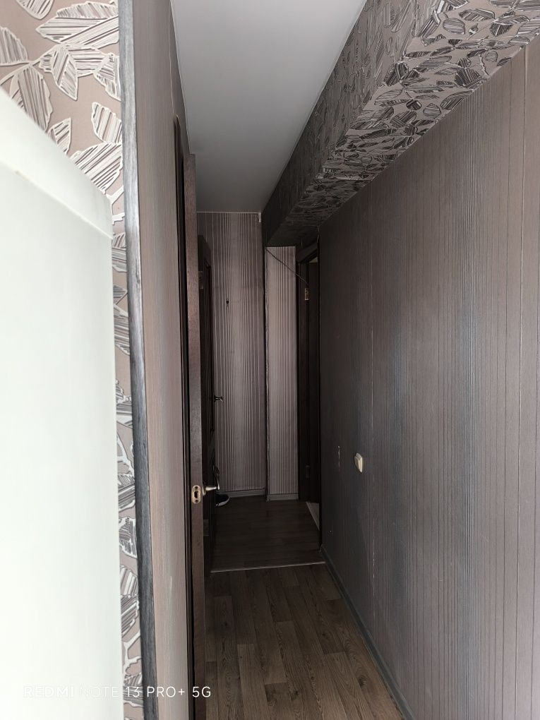 Срочно. Продается 2х комнатная квартира р.н б.Гагарина.