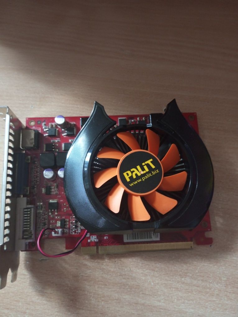 Видеокарта GT240