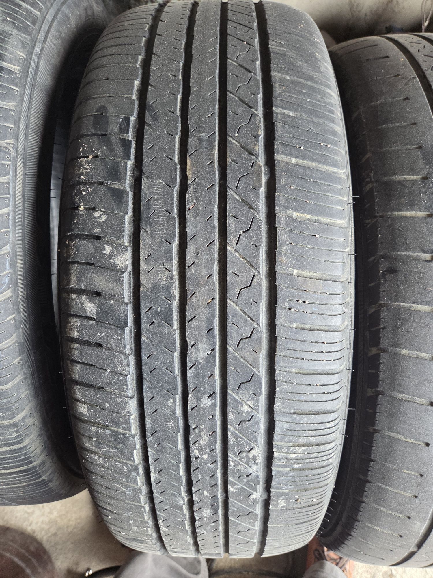 продам шины 225х55х18