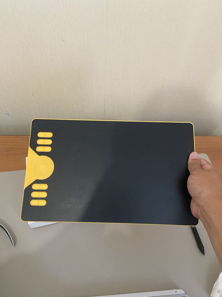 Графический планшет Huion HS610