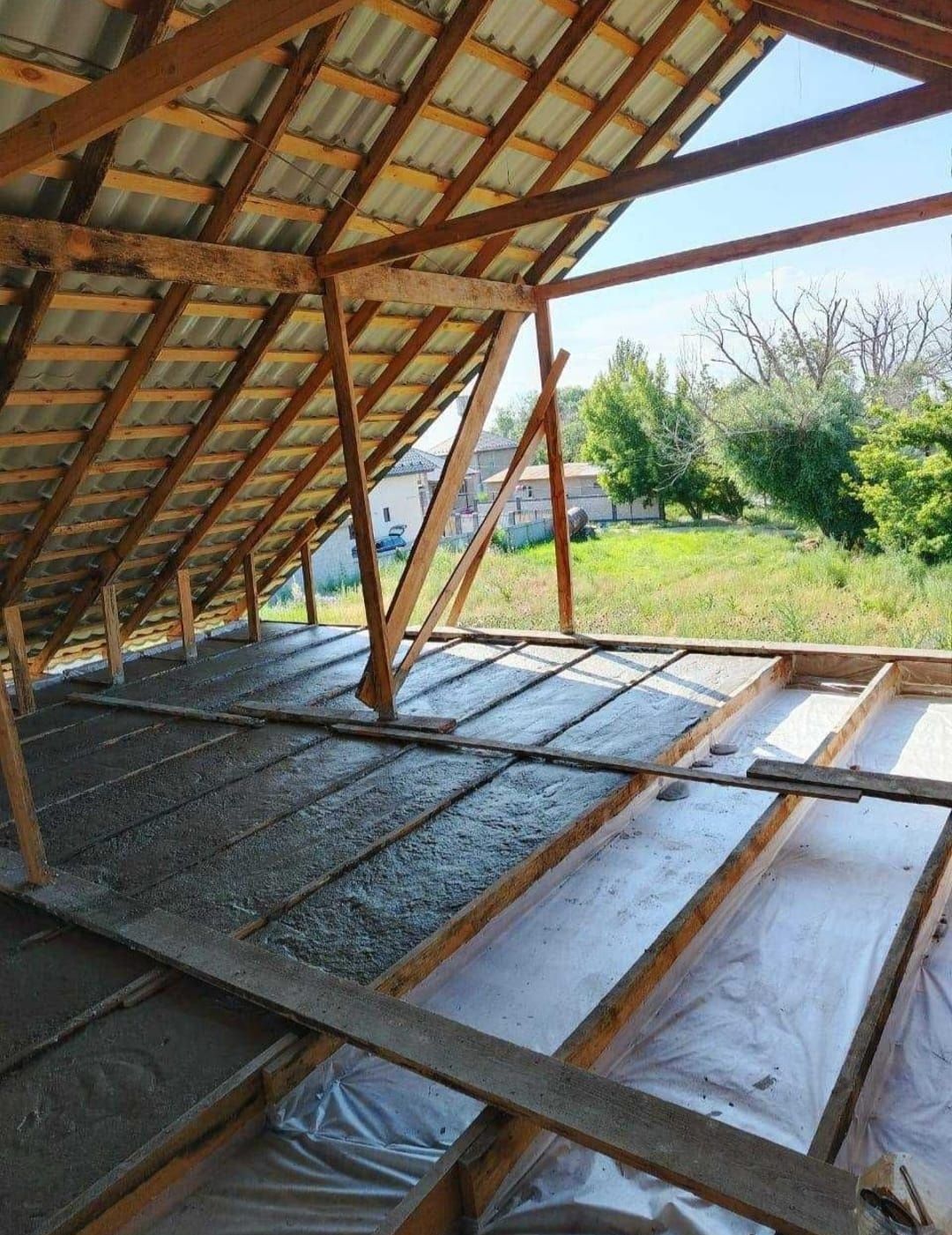 Утепление крыш от 700 м2, Пенобетон Полистиролбетон