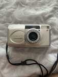 Продаю плёночный фотоаппарат Olympus Superzoom 80G