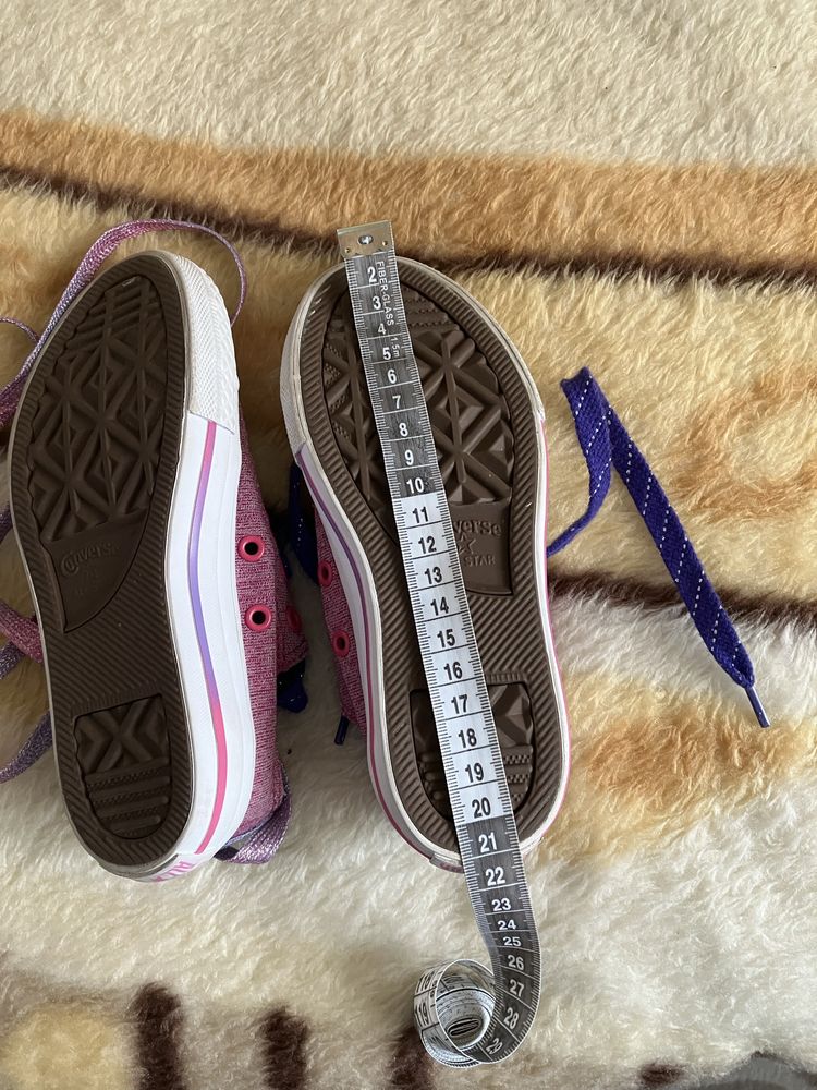 Кеды американского бренда Converse