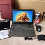 Продам мощный 4-х ядерный ноутбук Lenovo ideapad 15,6 SSD для работы