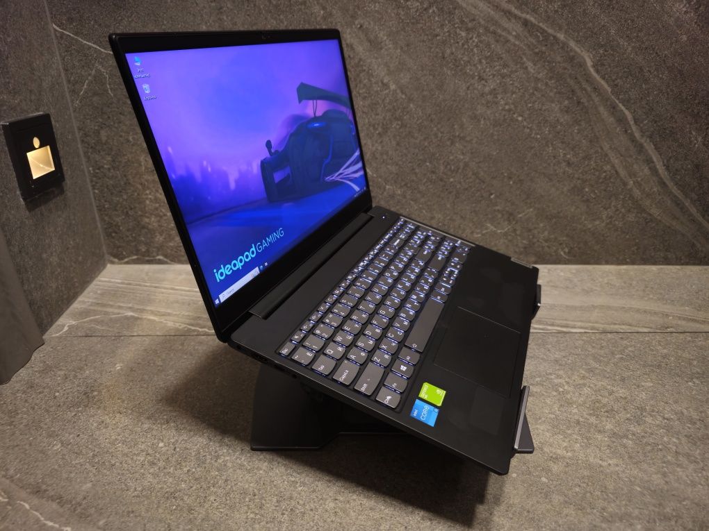 Свежий Ноутбук 10го Поколения Lenovo (core i5-10th Gen/MX250/8ОЗУ/256S