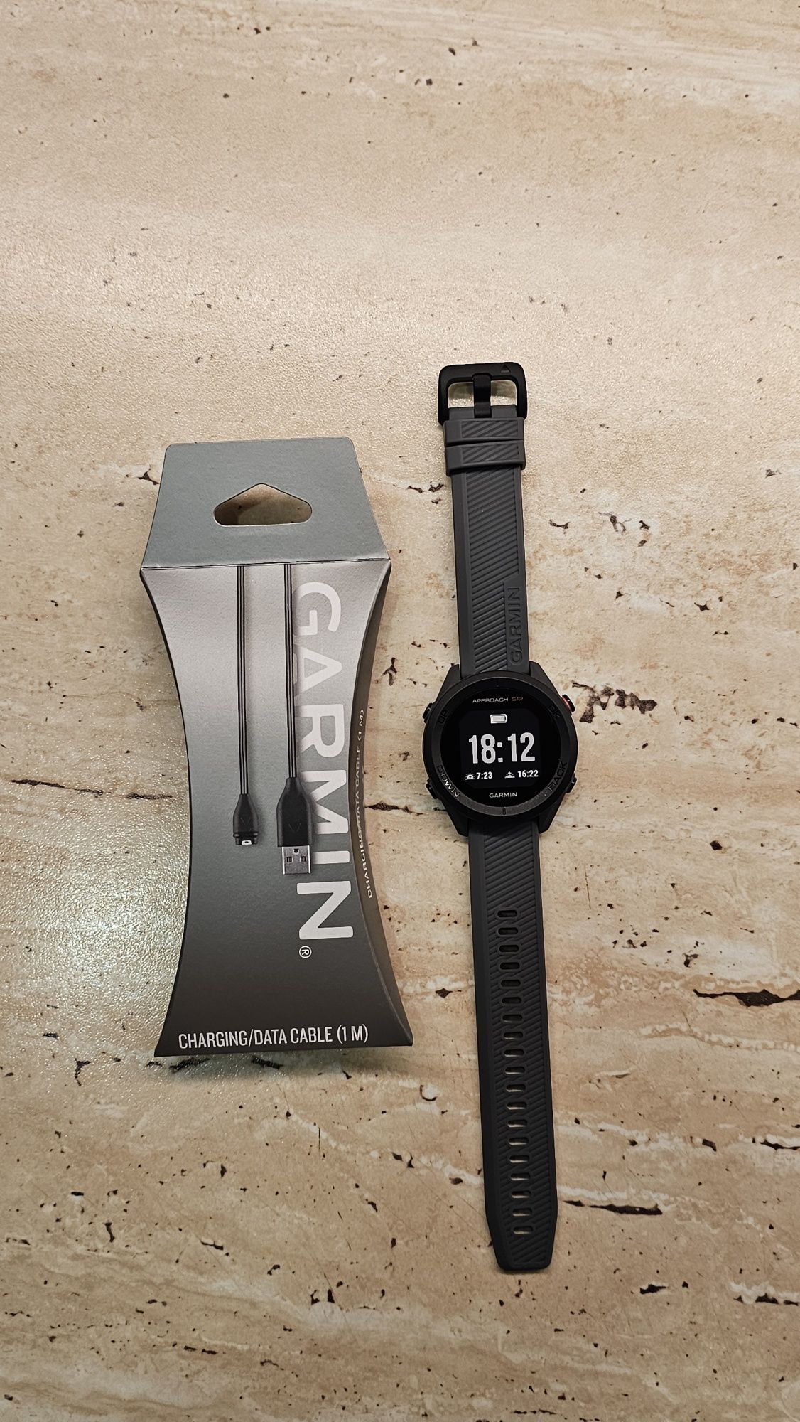 Часы Garmin Approach S12