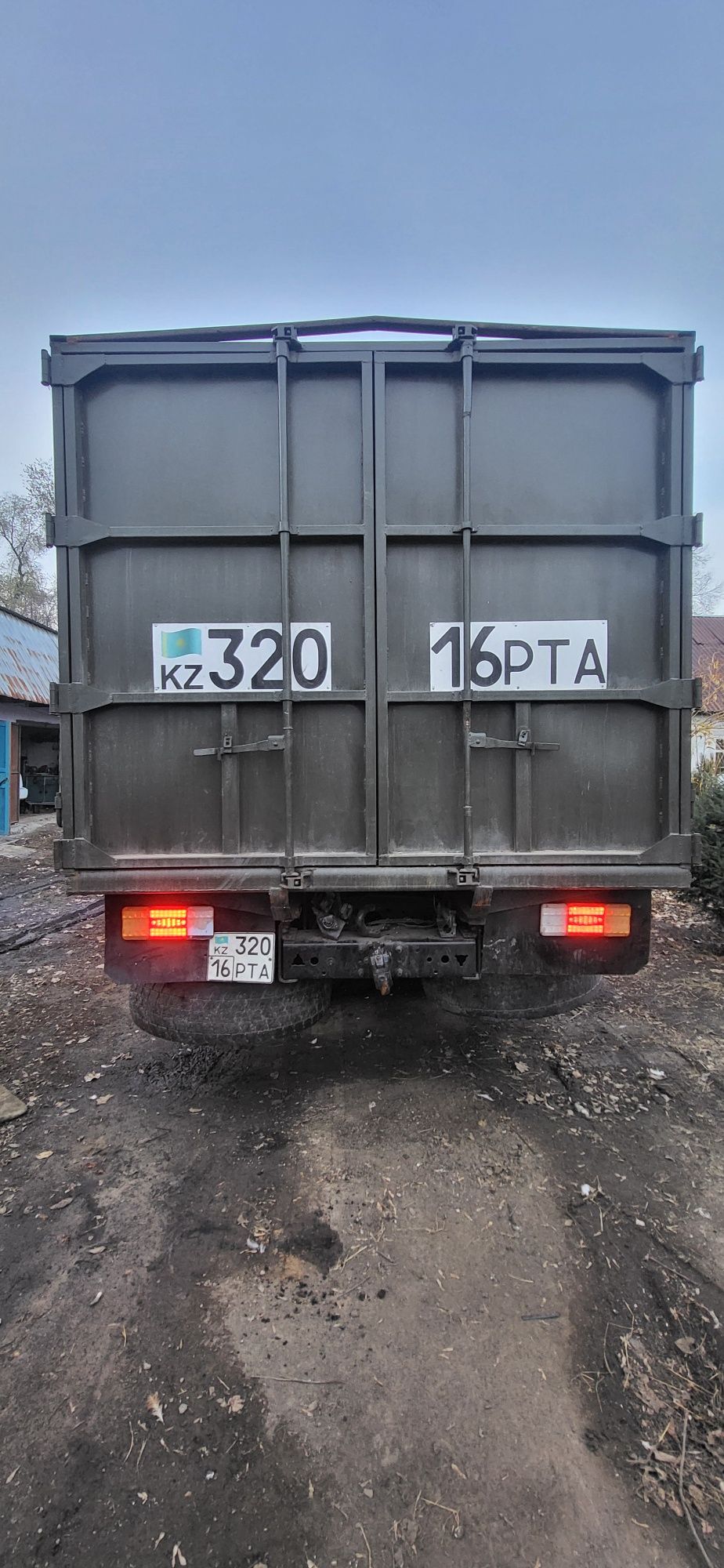 Камаз 53212 бортовой