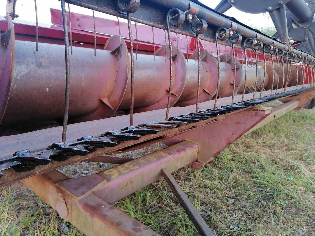 зерноуборочный комбайн Есиль 760 (Палессе)