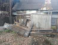 Продам дрова от разбитого сарая