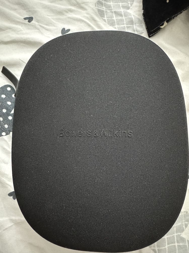 Наушники Bowers & Wilkins PX8
