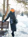 Пуховик Женский 44-46 размера фирмы Snow Owl.