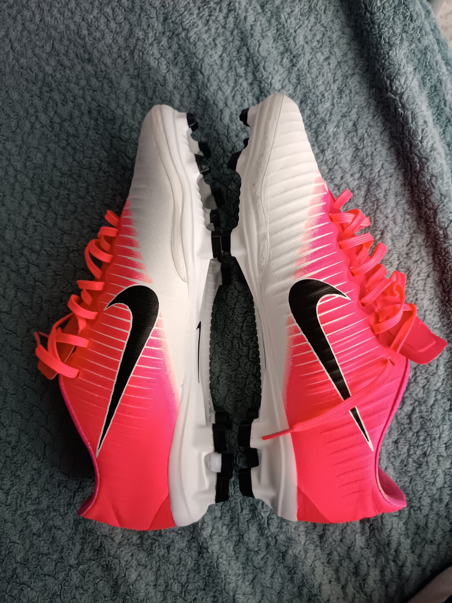 Бутсы Nike mercurial vapor 11. 42 размер