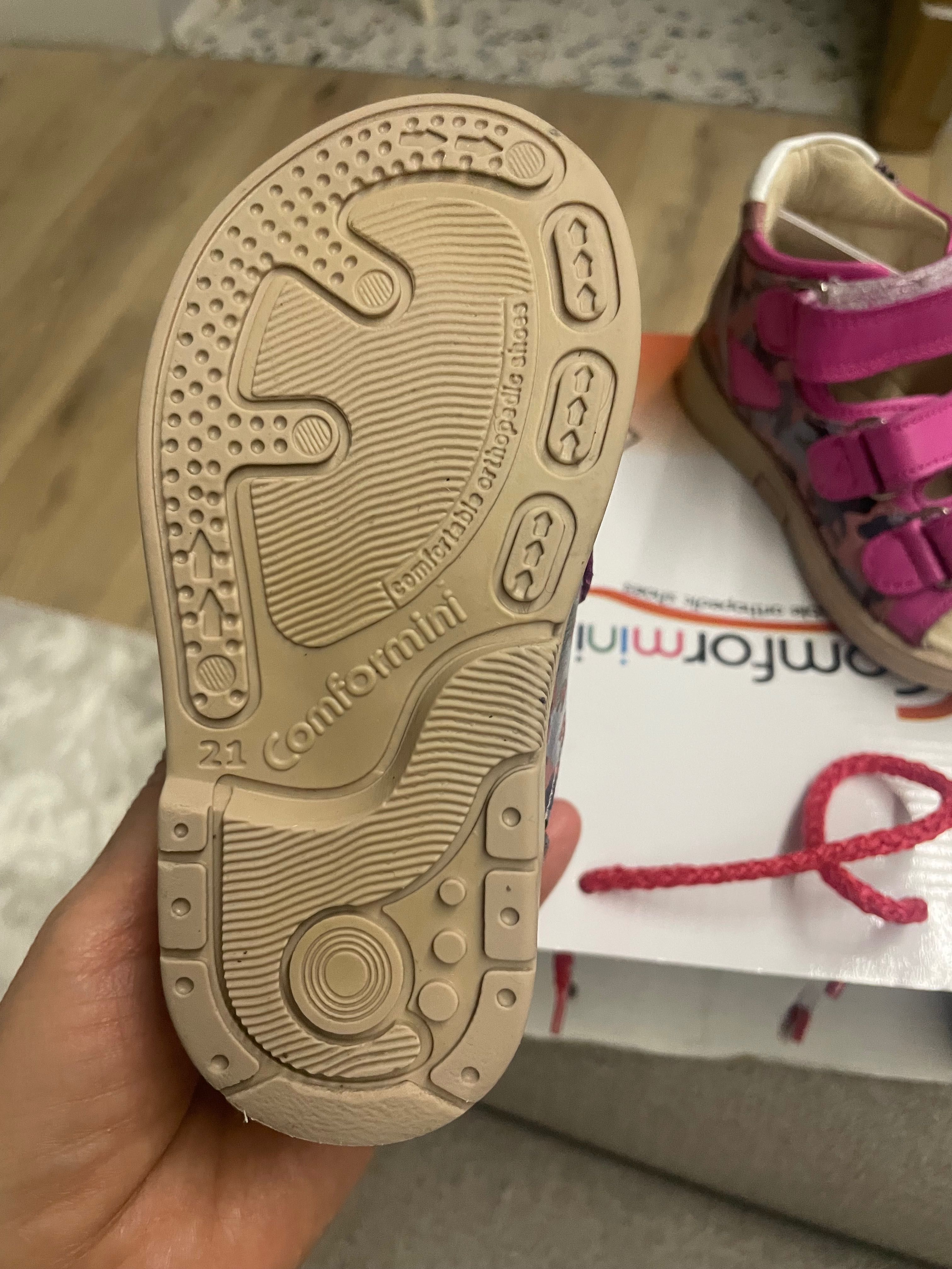 Детские кожаные ортопедические сандалии Comformini на девочку, 21