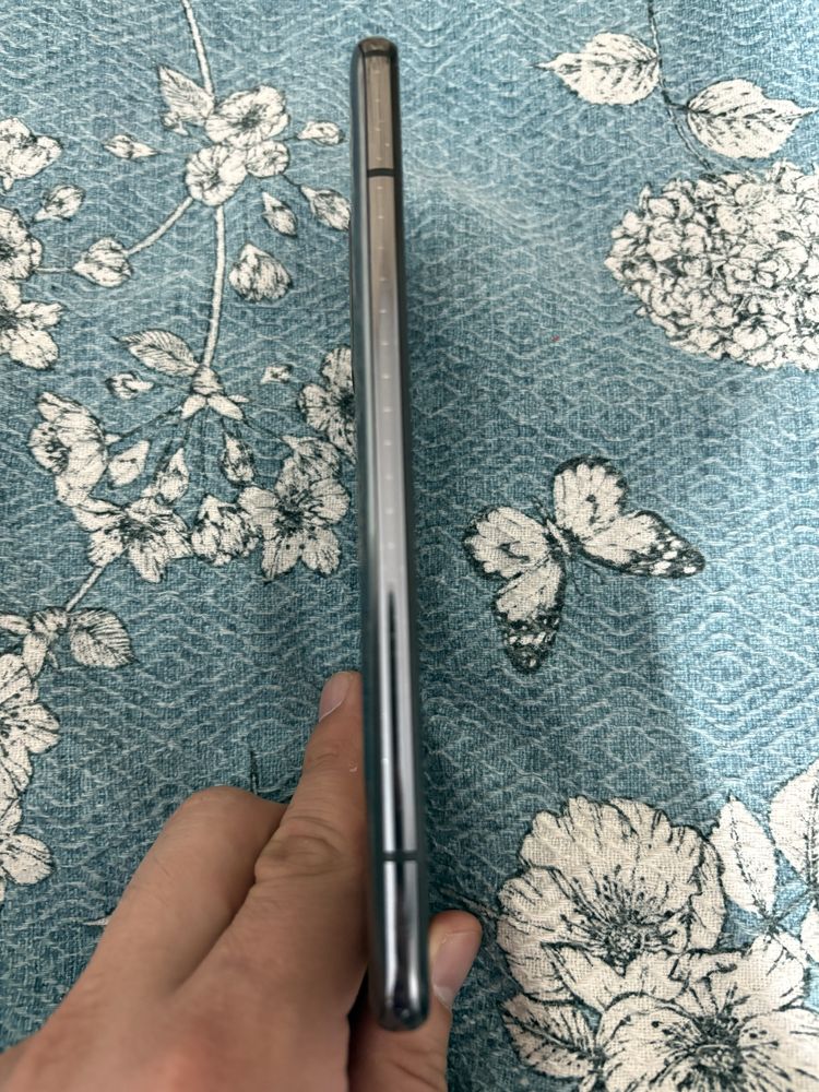 Продам  телефон Xiaomi Mi 10T
