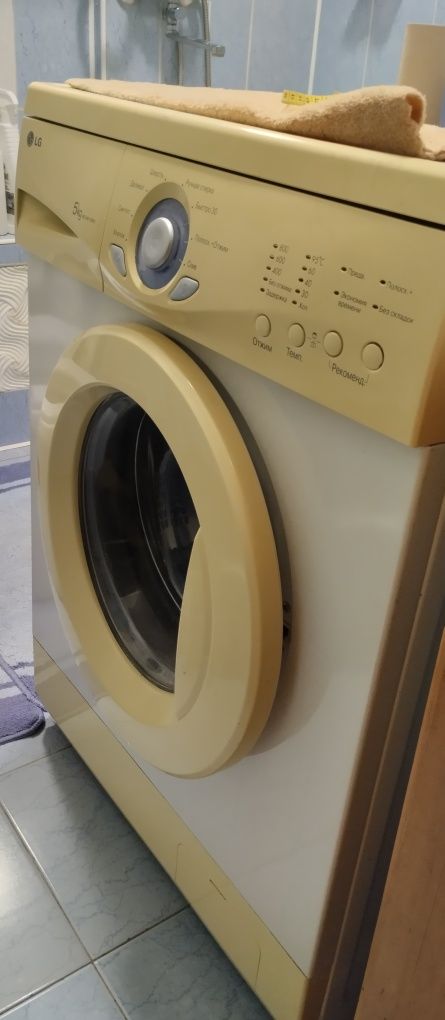 Продам стиральную машину lg